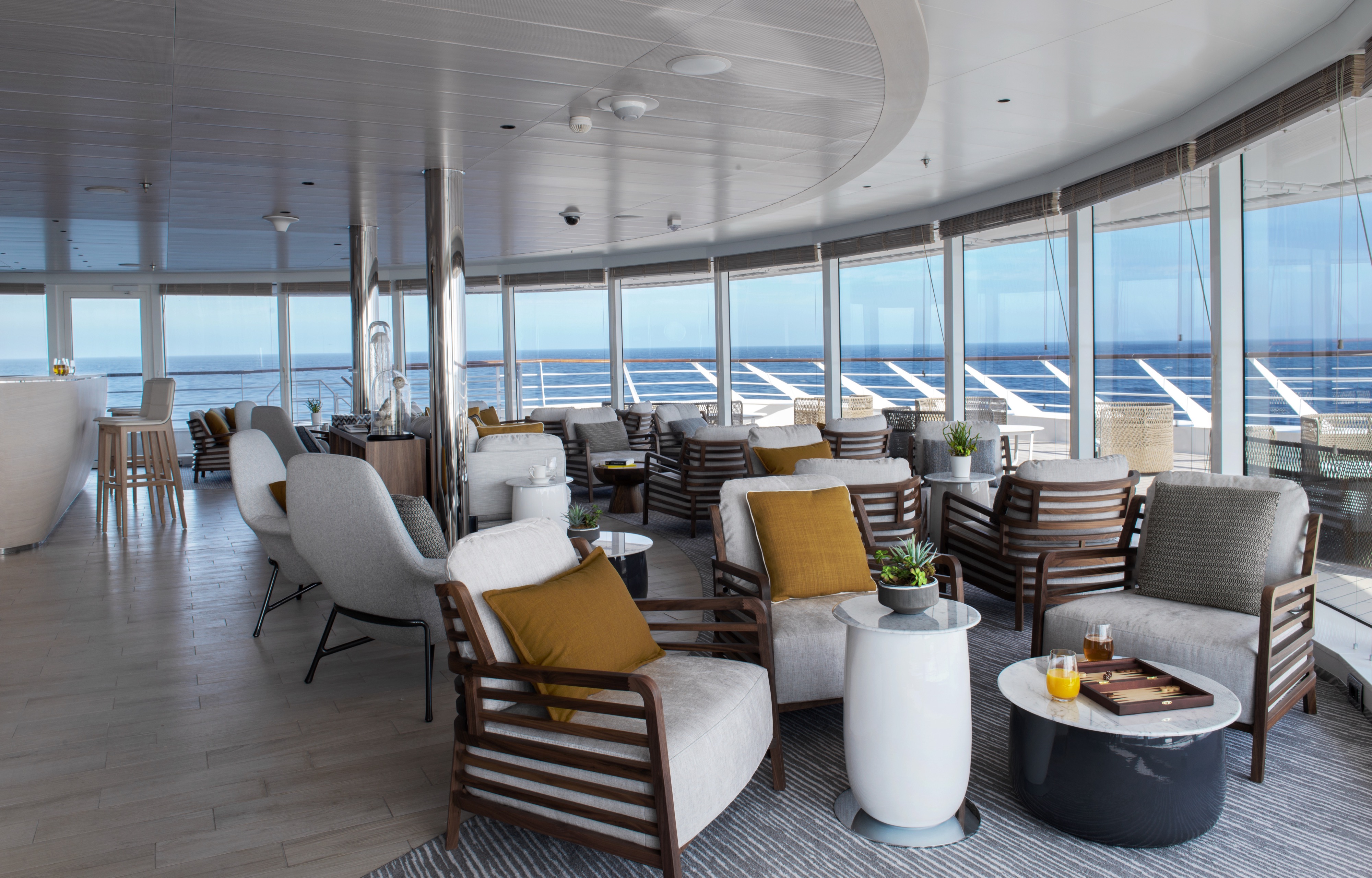 Le Jacques Cartier - The Observatory Lounge